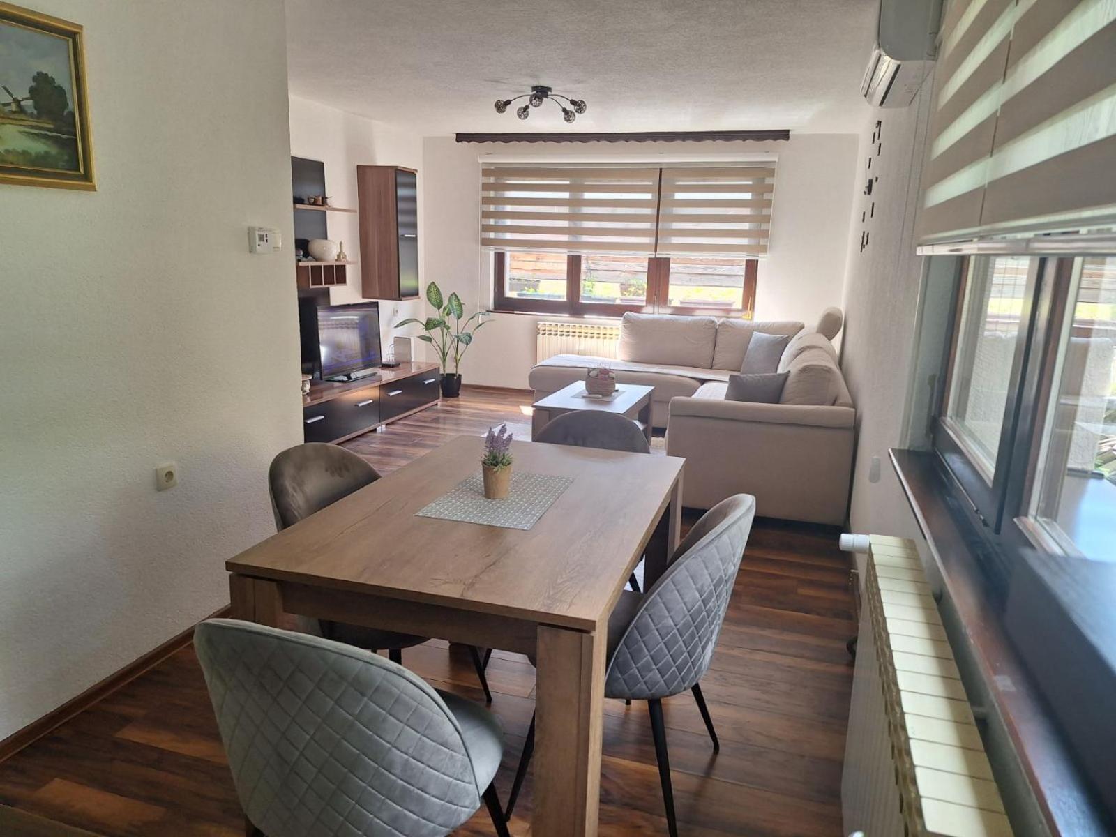 Apartman Kovaci SJJ Buitenkant foto